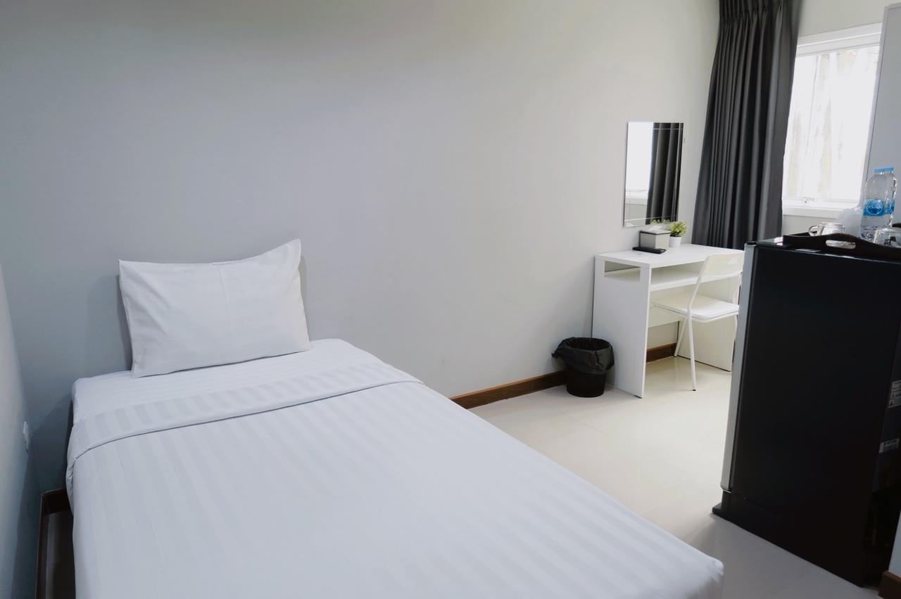 S44Room Bangkok Esterno foto